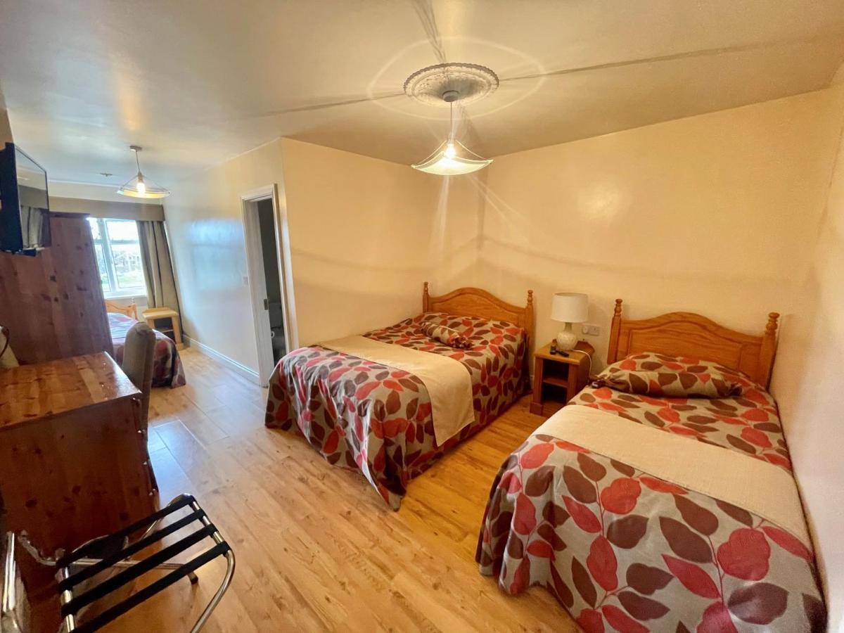 Goldendawn Guest House Citywest Eksteriør billede